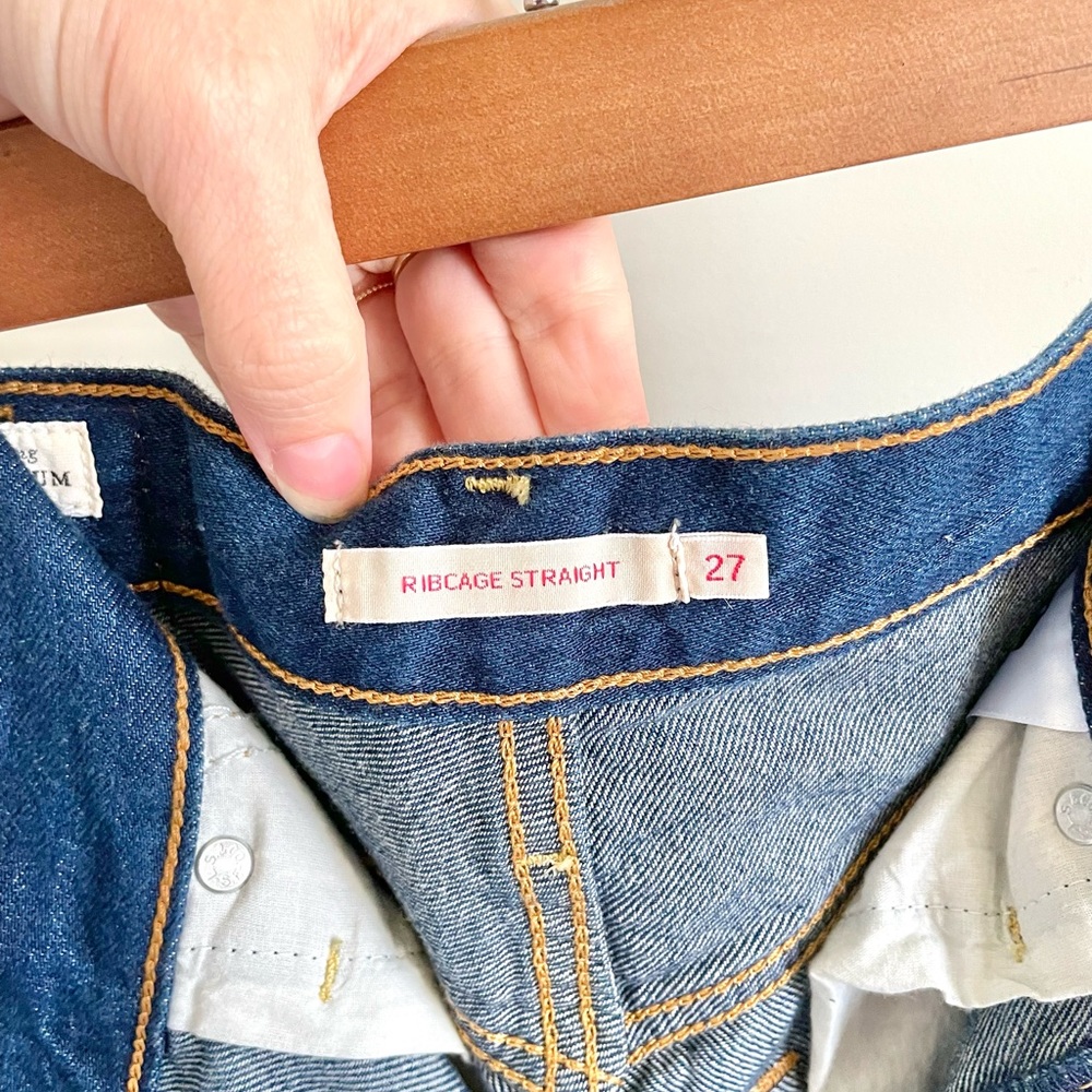 Levi’s Ribcage Straight Jeans Size 27